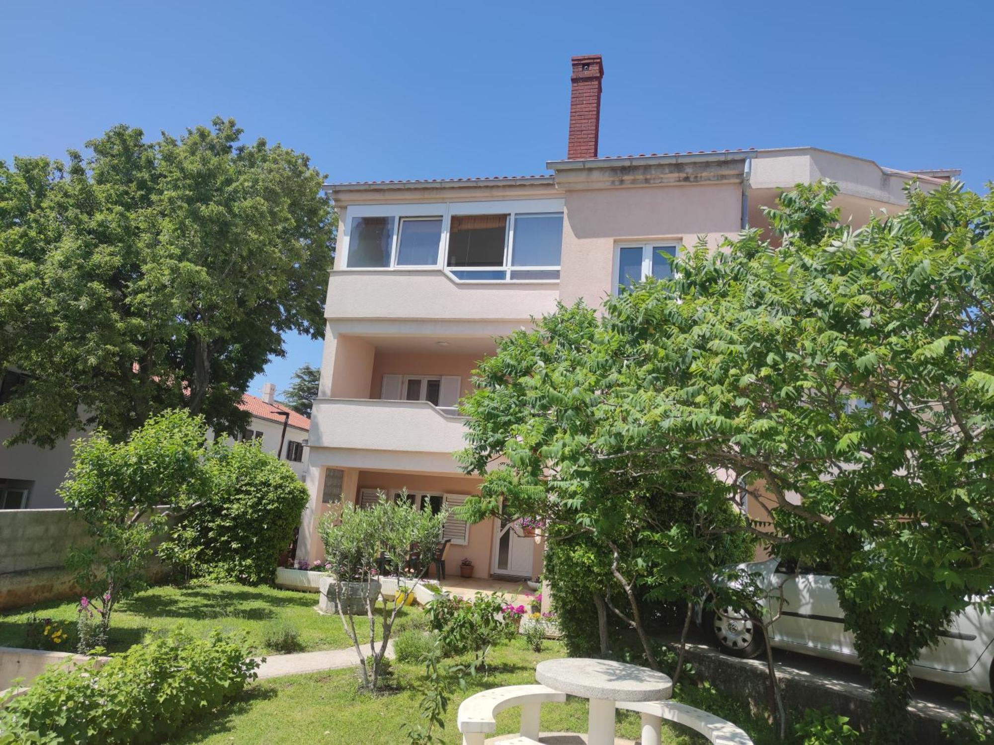 Apartments Dijana 克尔克 外观 照片