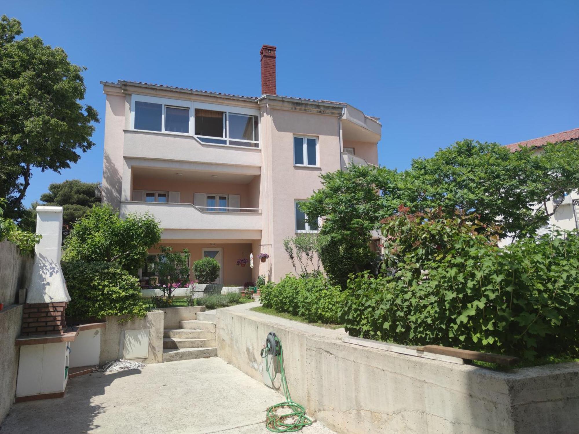 Apartments Dijana 克尔克 外观 照片