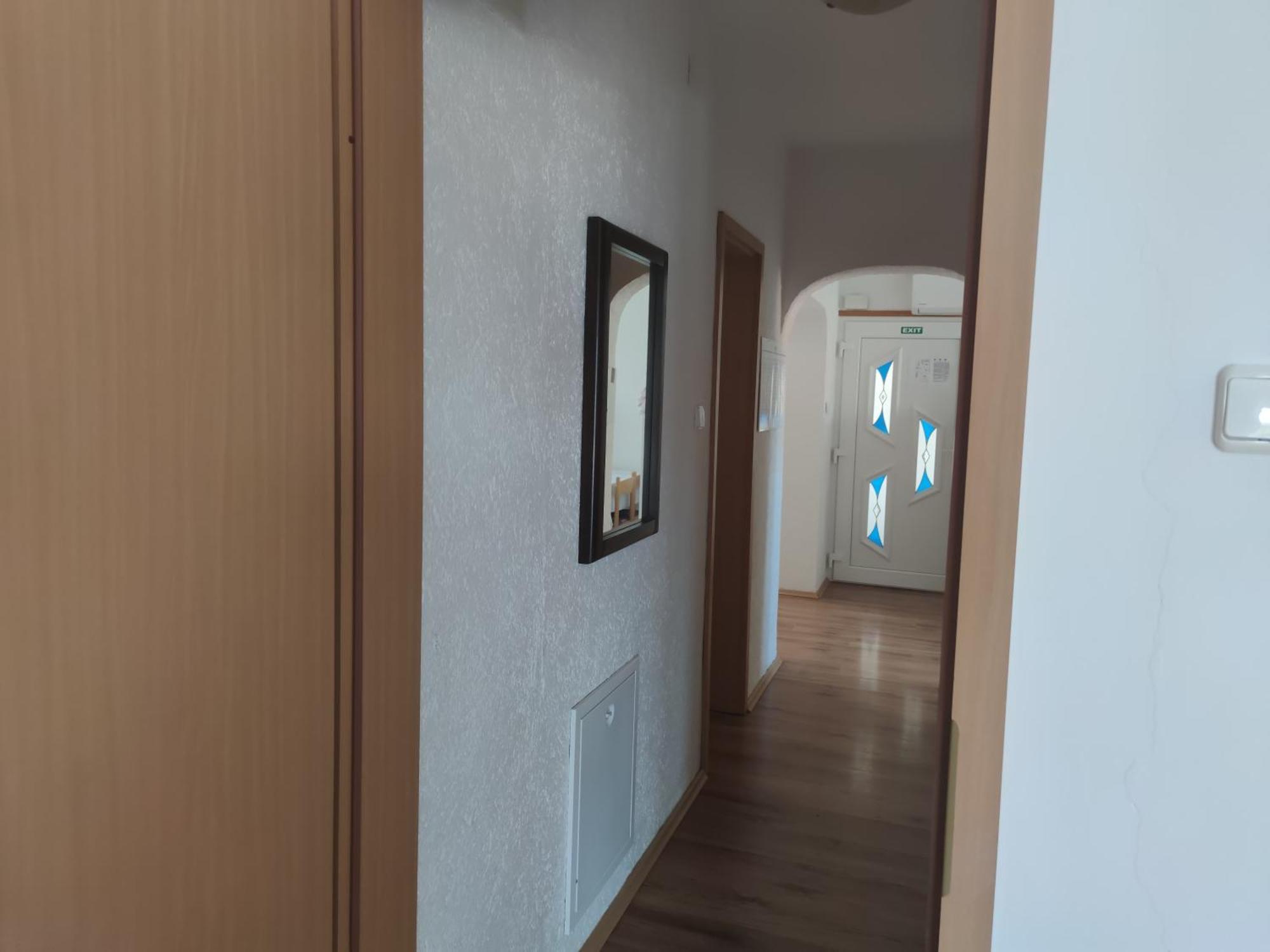 Apartments Dijana 克尔克 外观 照片