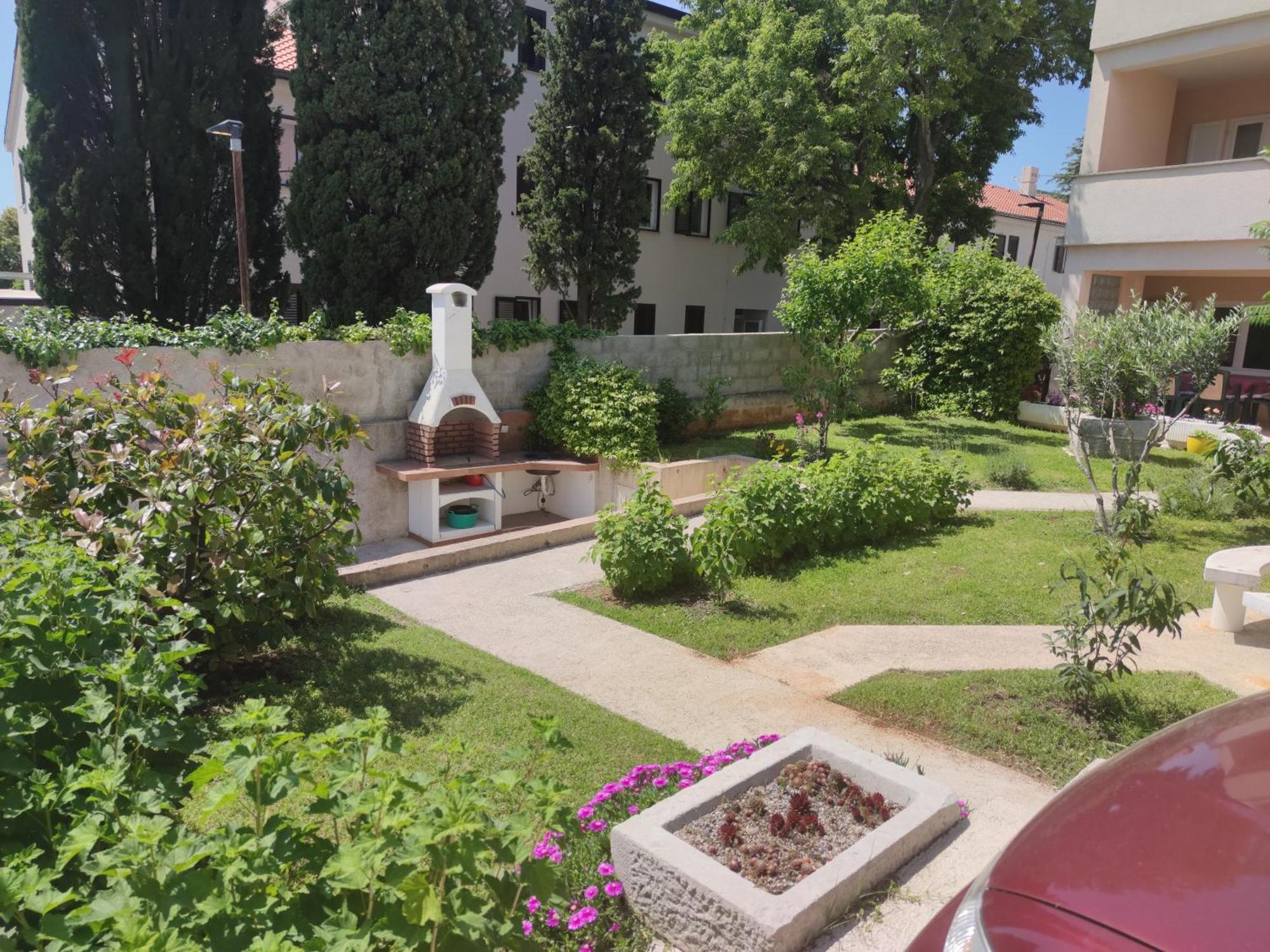 Apartments Dijana 克尔克 外观 照片