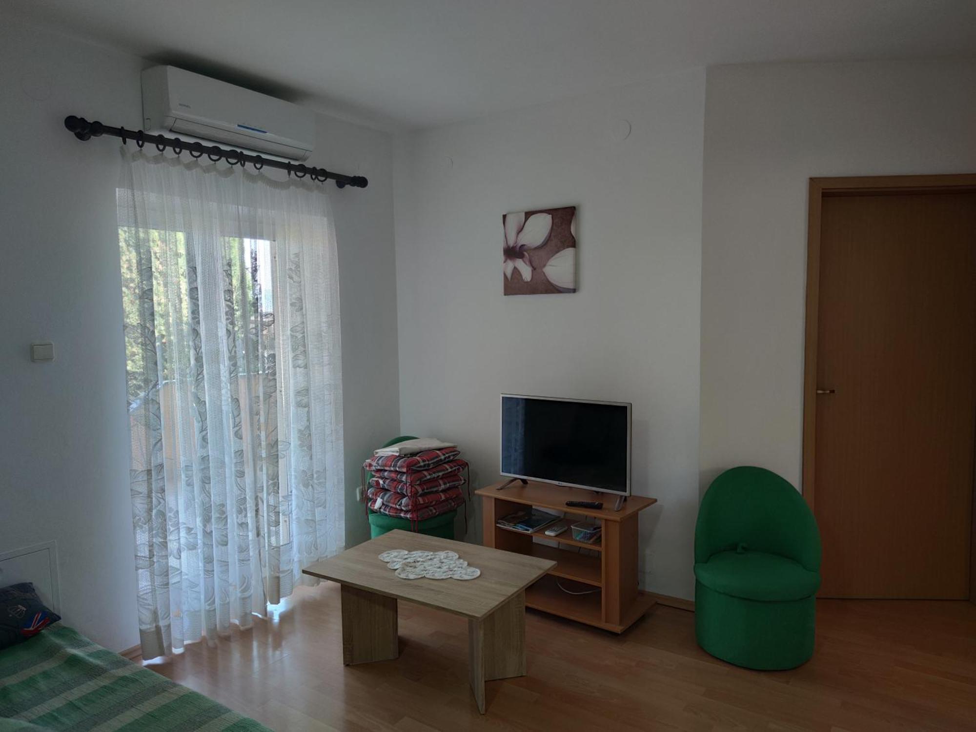 Apartments Dijana 克尔克 外观 照片