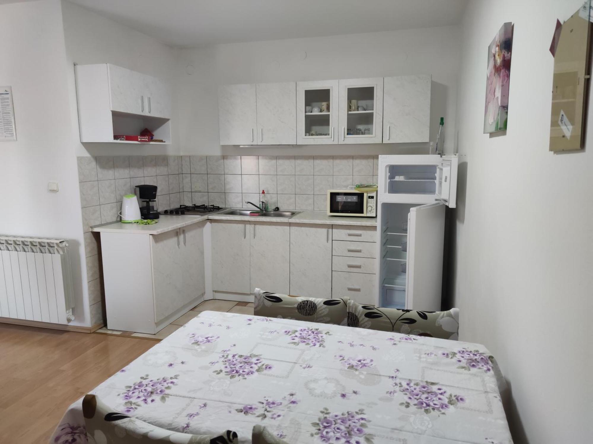 Apartments Dijana 克尔克 外观 照片